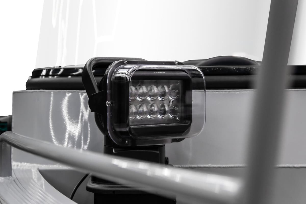 Комплект Алюминиевая лодка (катер) Mikatsu (Микатсу) 475 (Z43) Sport + мотор Mikatsu MF60FEL-T-EFI