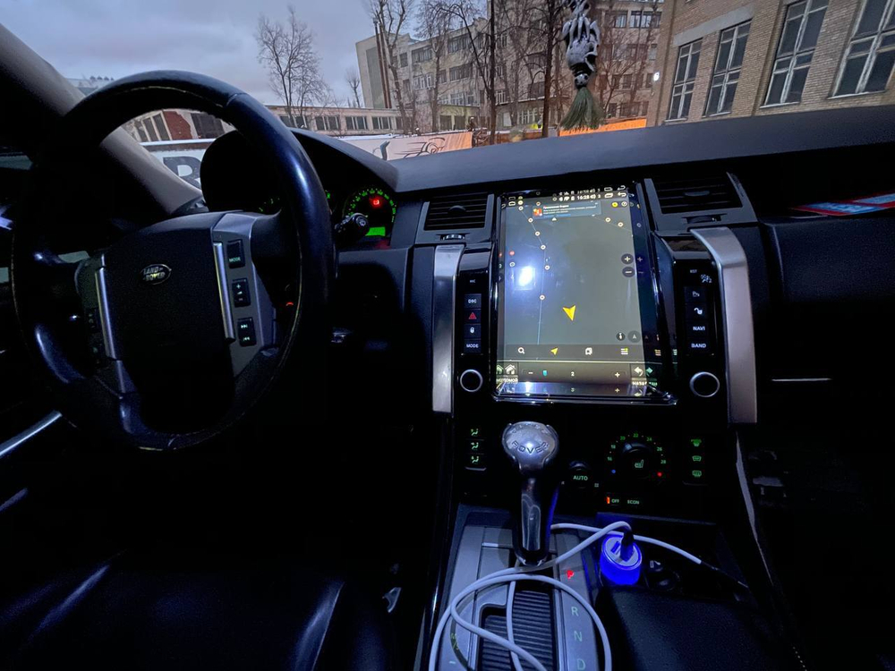 Магнитола для Range Rover Sport 2005-2009 - Carmedia NH-1002 ("Тесла-Стиль") Android 10, 8Гб+128Гб, SIM-слот