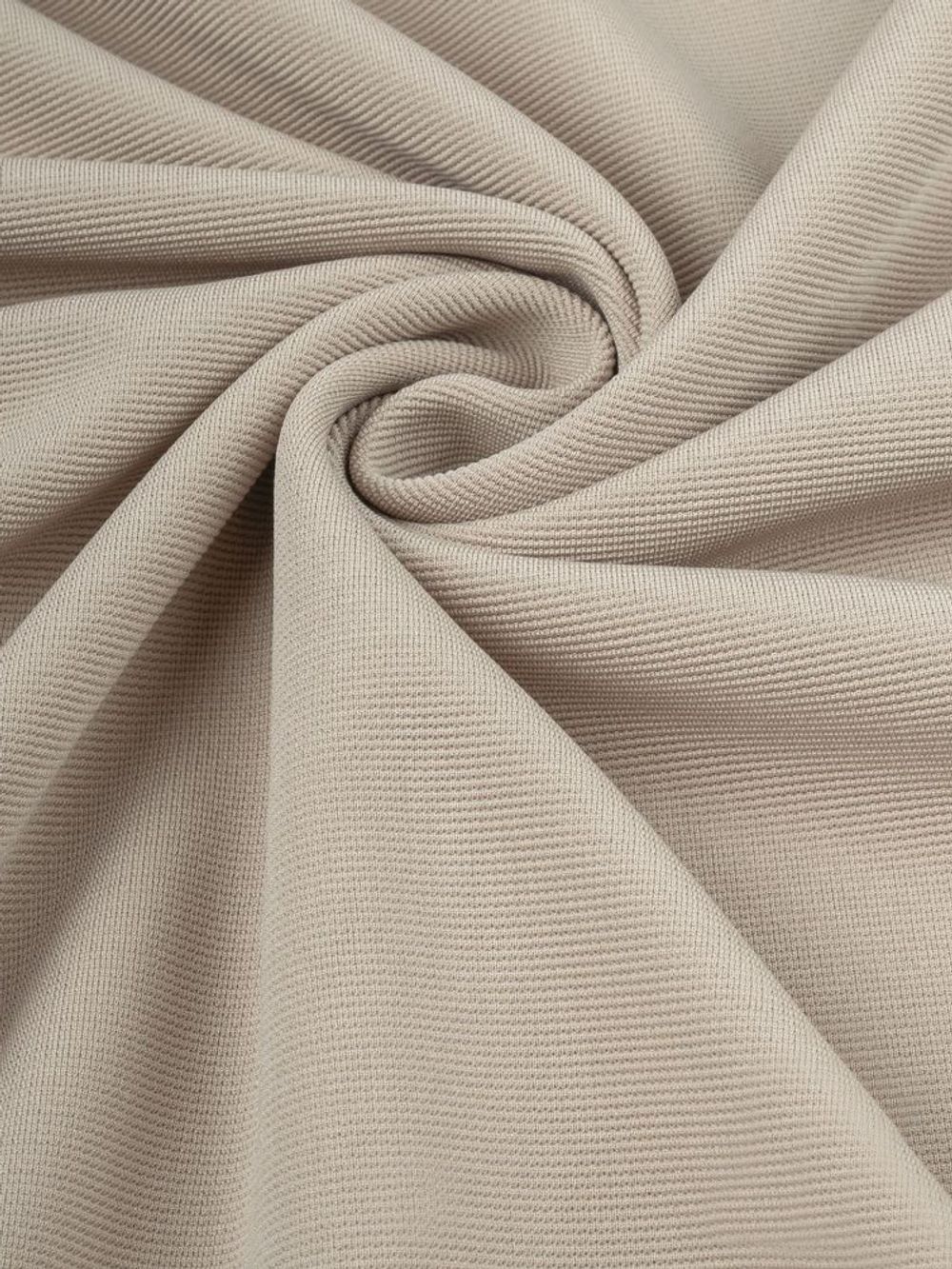 Майка Hillary, Nude