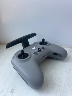 DJI FPV Remote Controller 2 б/у без оригинальной упаковки