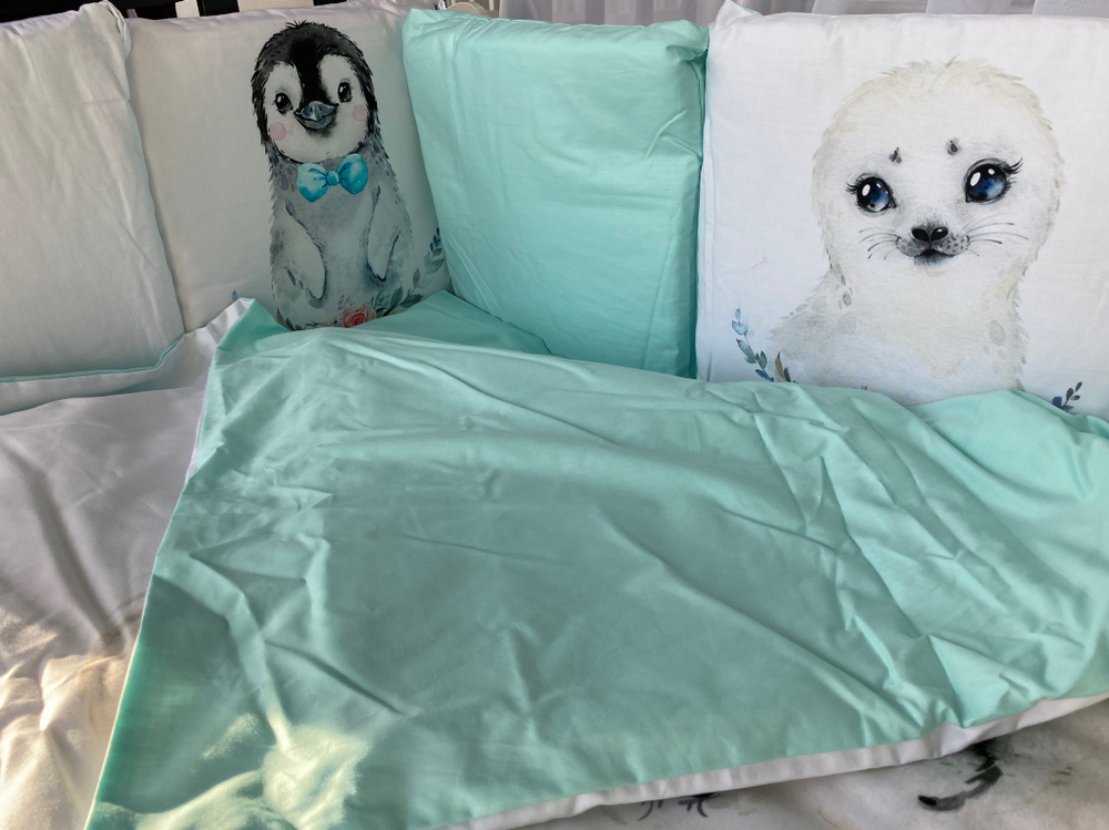 Комплект в кроватку 6-ти предметный (подушечки 17 предметов) "Детская история", МИЛЫЕ ЗВЕРЯТА, сатин