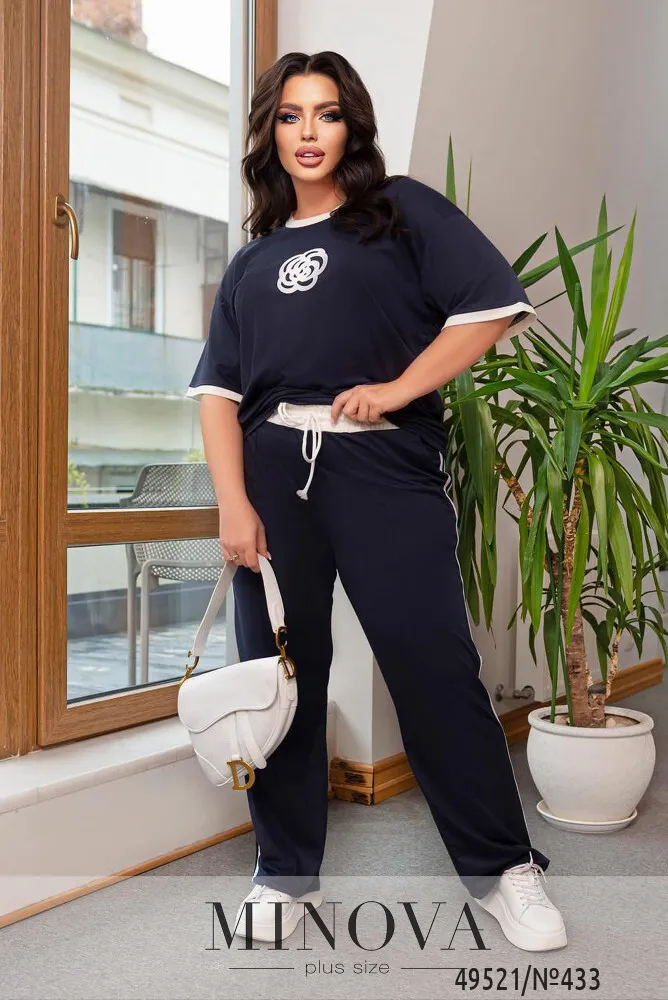 Костюм 433-темно-синий Minova