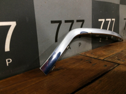 Молдинг переднего бампера Mercedes GLS (X167) 19-нв Б/У Оригинал A1678850606