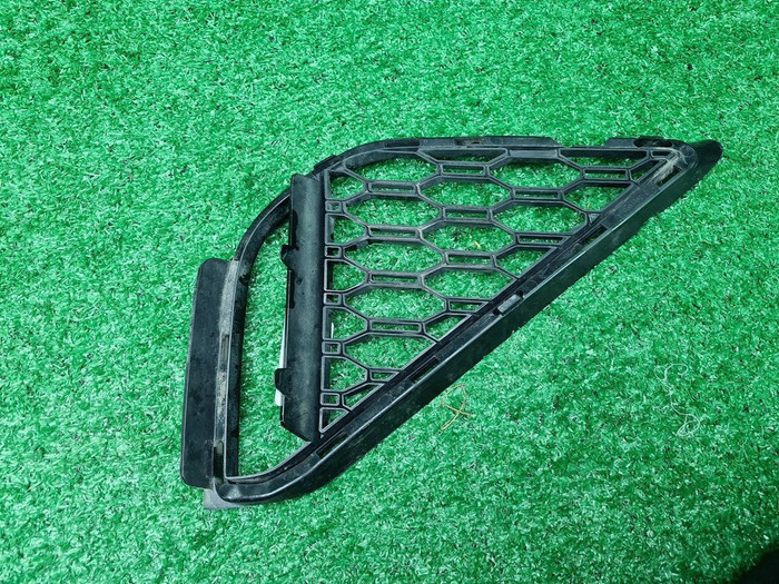 Решетка перед. бампера BMW X2 F39 (17-23) M-paket