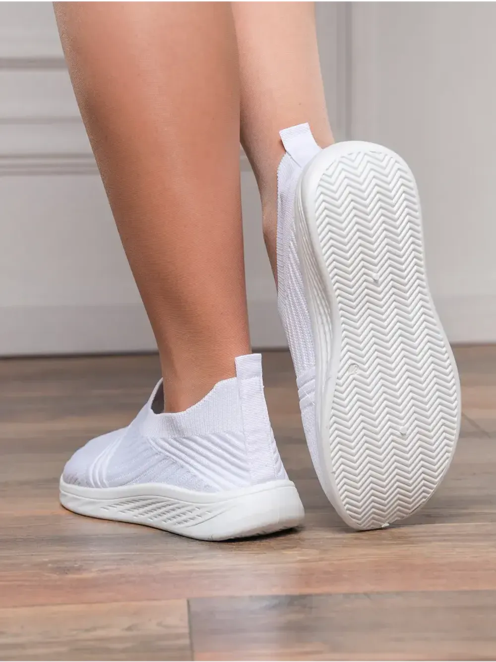 Кроссовки летние текстильные