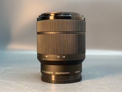Sony 28-70 mm 3.5-5.6 OSS