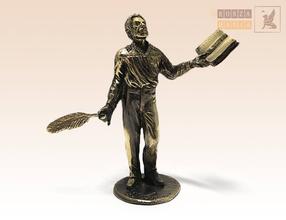 фигурка Пушкин