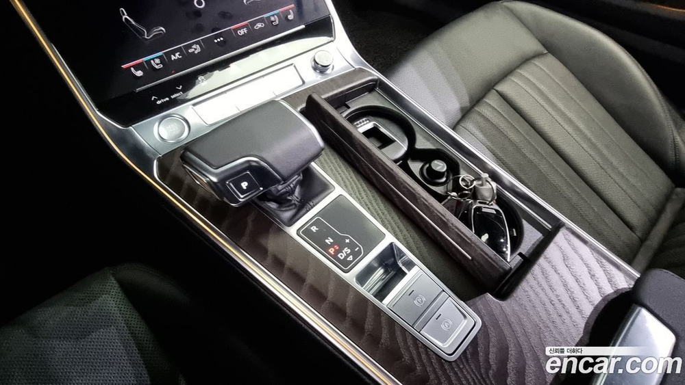 Audi A6 (C8) 45 TFSI Quattro Premium (11.2019)