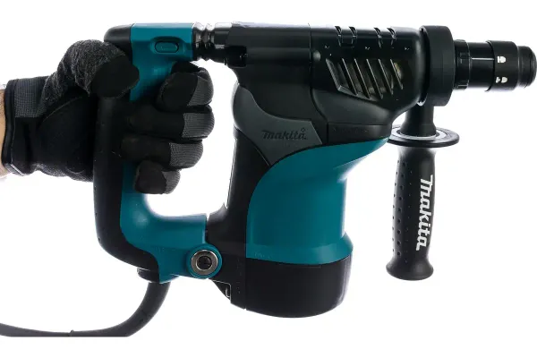 Перфоратор Makita HR2811FT