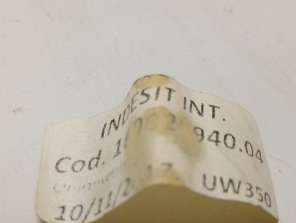 BWE81282LB кт35 Проводка для стиральных машин Indesit 16002094004 б/у