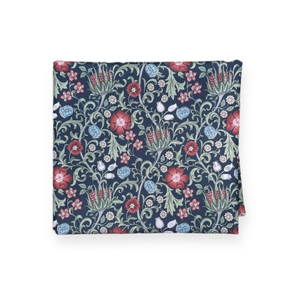 Скатерть "Моррис" синий фон с водоотталкивающей пропиткой