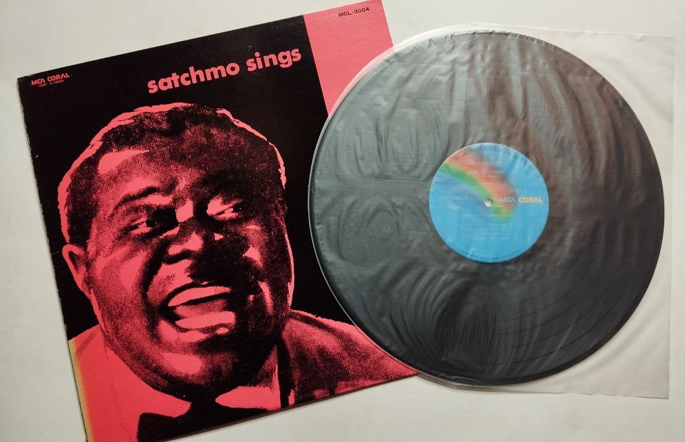 Винтажная виниловая пластинка LP Louis Armstrong Satchmo Sings (Japan 1975) (No Obi)