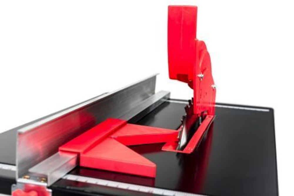 Пила стационарная PTS200-C PIT