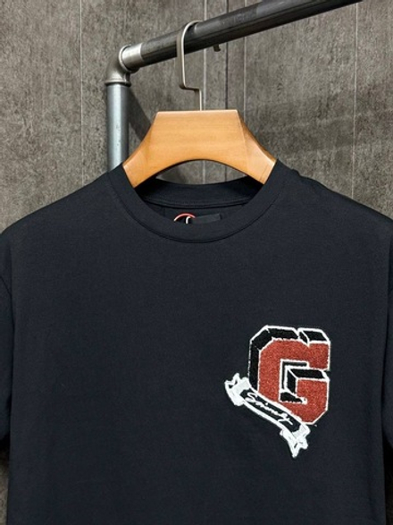 Футболка Givenchy