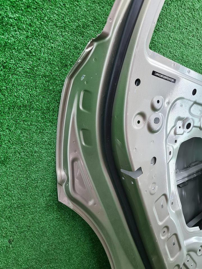 Дверь задняя левая Lixiang L9 (2022-н.в.)