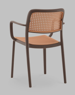 Стул Yona пластиковый с подлокотниками коричневый