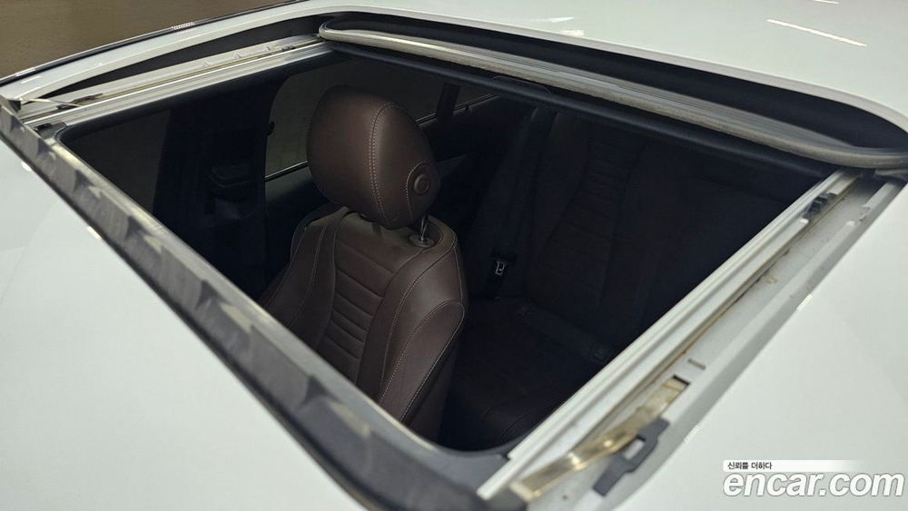 Mercedes-Benz E-Class W213 E250 Avangarde (03.2021)
