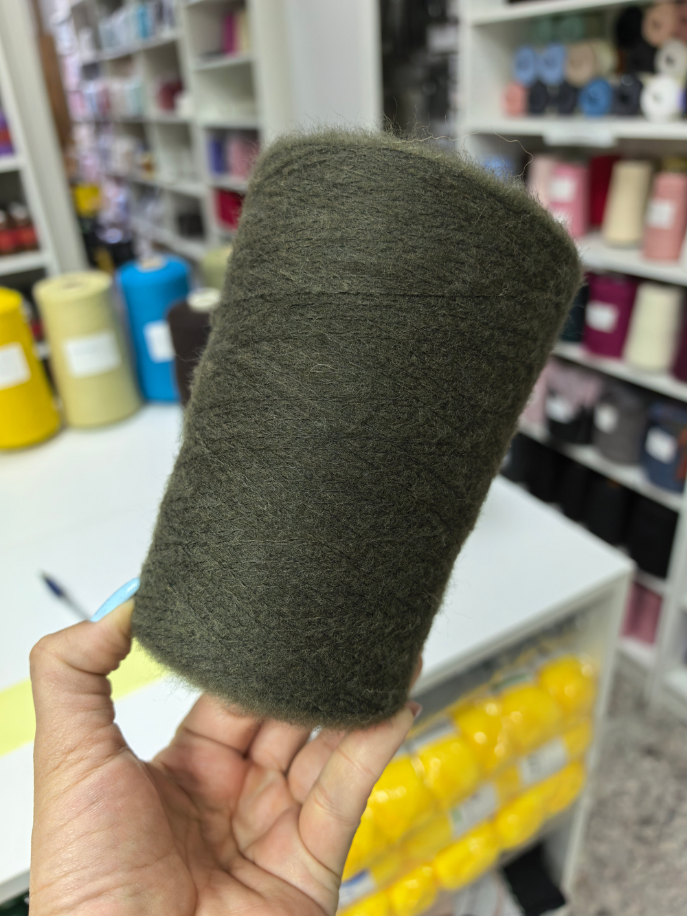 64шерсть, 10як, 22нейлон, 4спандекс - 300гр - темная хвоя