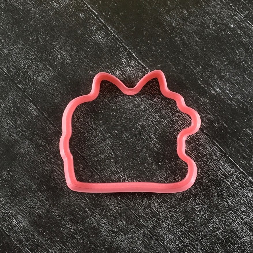 Зайка №35 с корзинкой яиц и цветами