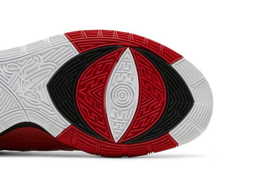 Кроссовки Sneaker Room X Nike Kyrie 6 Mom