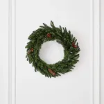 Рождественский венок с гирляндой «Cones» (Литая хвоя) 60 см