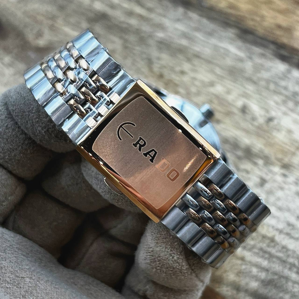 Часы Rado
