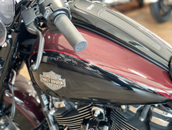 Harley-Davidson Street Glide Special (Midnight Crimson – Black Finish) c НДС