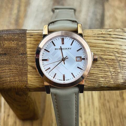 Часы Burberry
