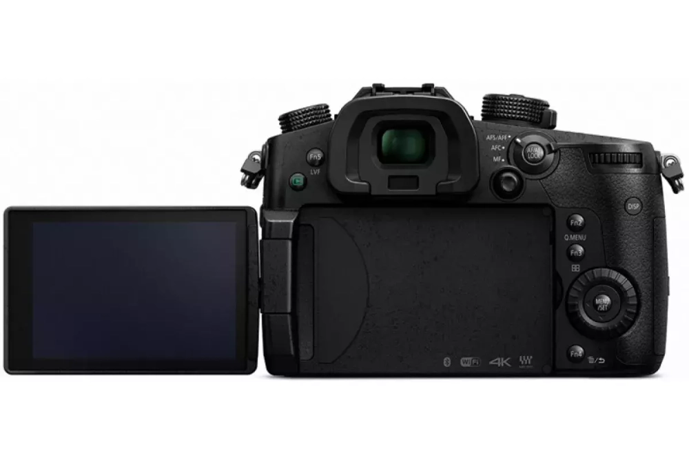 Фотоаппарат Panasonic Lumix DC-GH5 Body