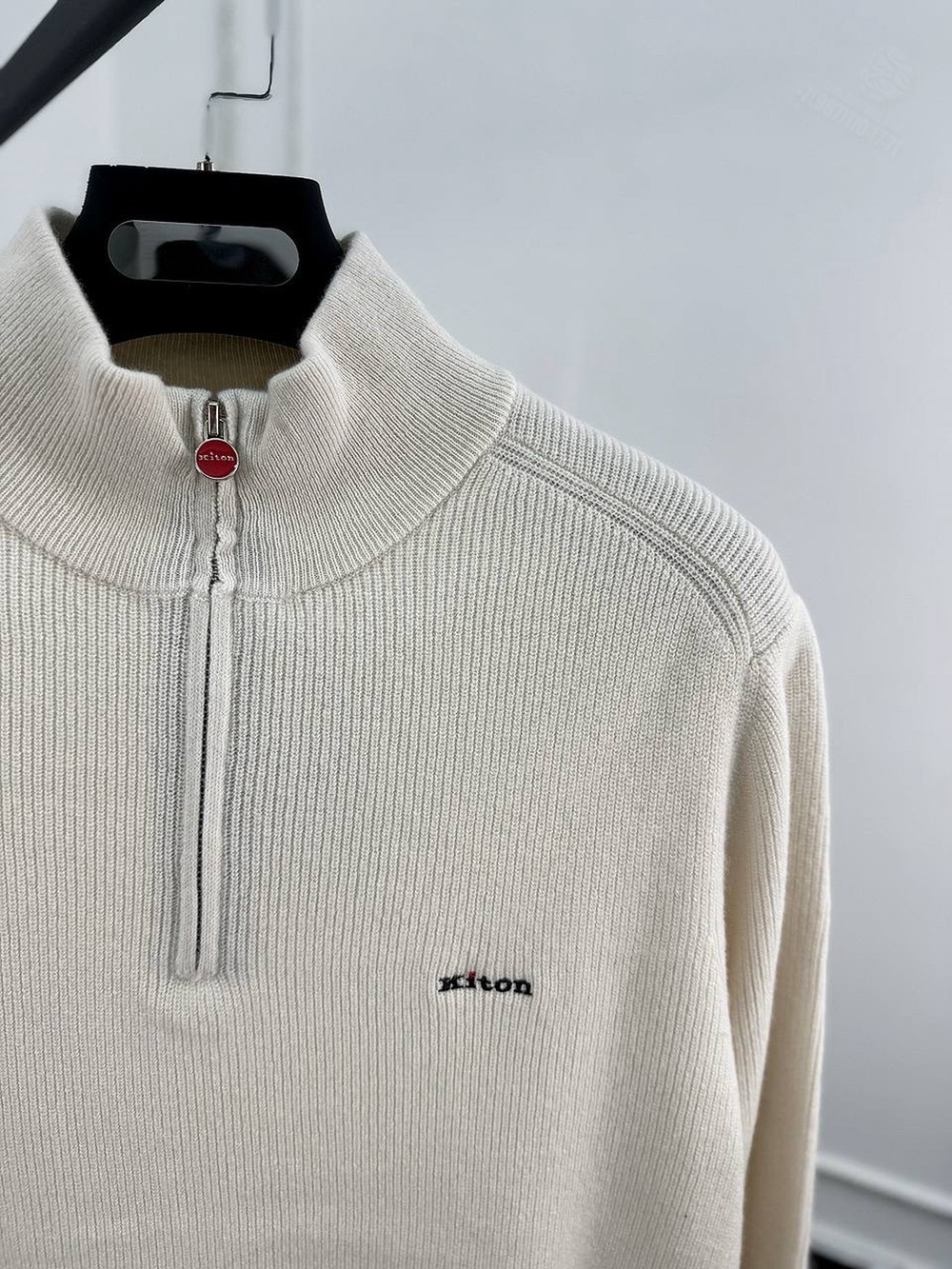 Свитер Kiton
