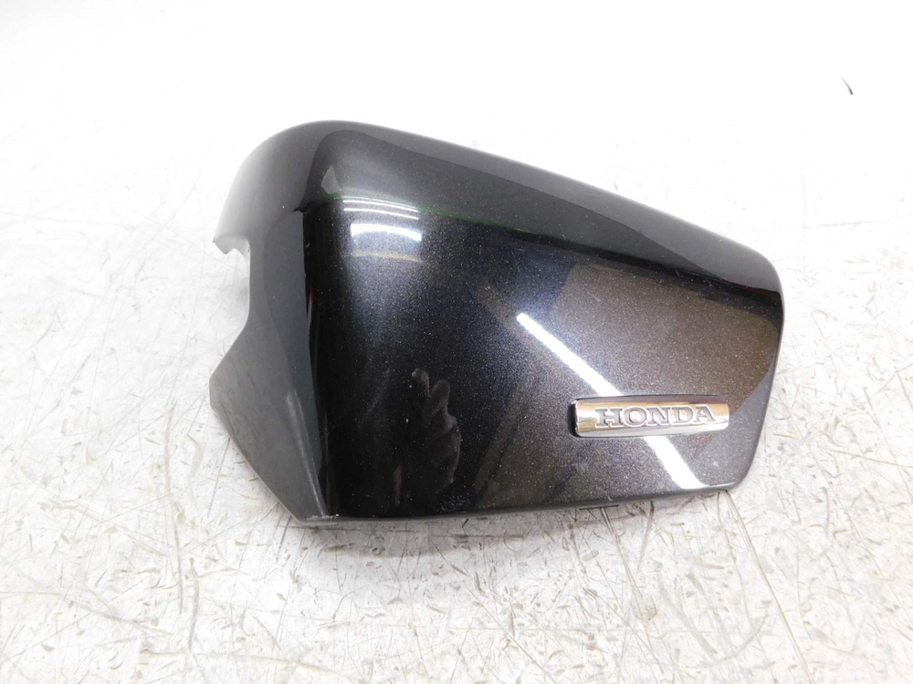 Крышка левая Honda Shadow 750 RC50 83600-MEG