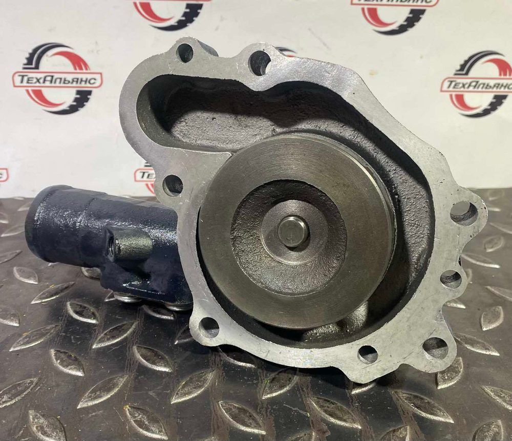 Водяная помпа 129900-42001 (129900-42000, 4TNV98)