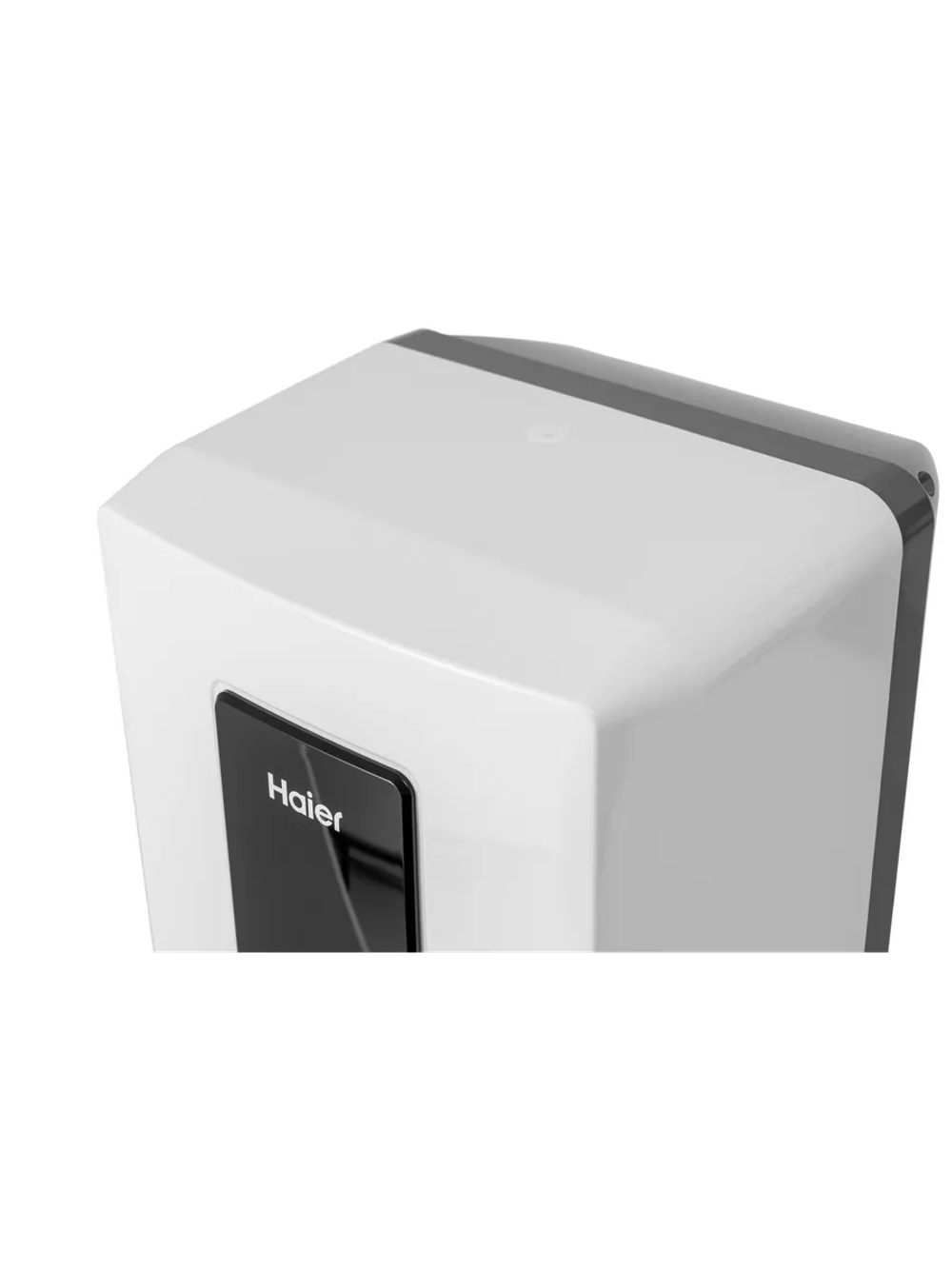 Водонагреватель накопительный HAIER ES 15 V-Q1(R) над мойкой