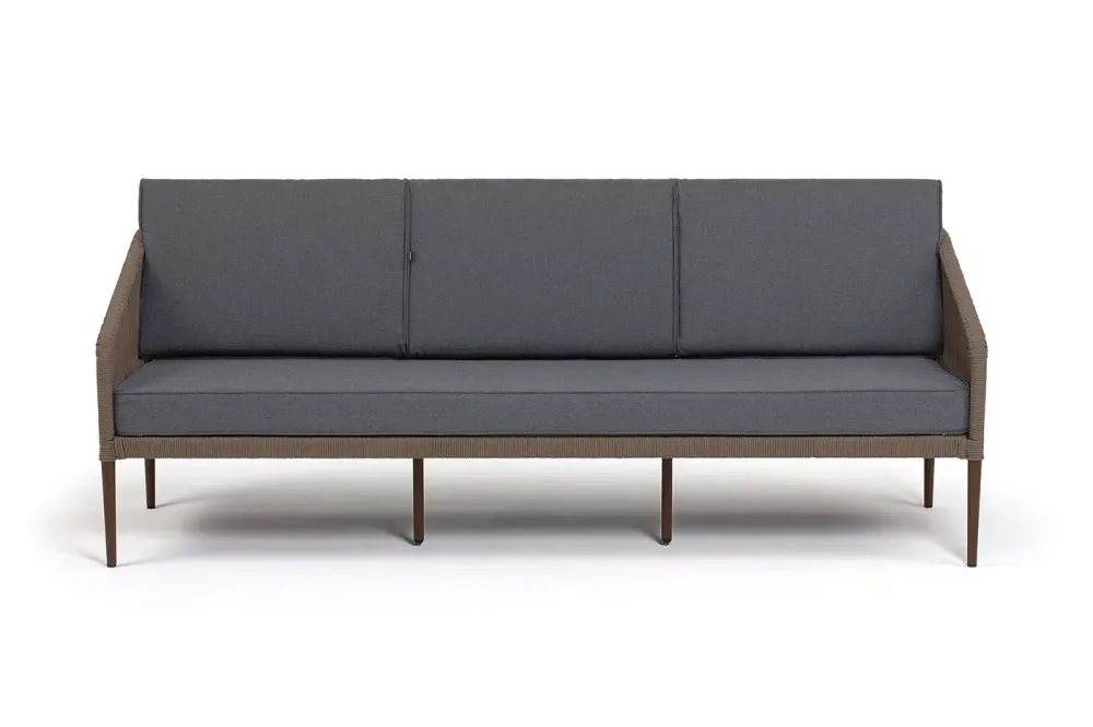 "Канны" диван 3-местный плетеный из роупа, каркас алюминий коричневый (RAL8016) муар, роуп коричневый круглый, ткань темно-серая 027