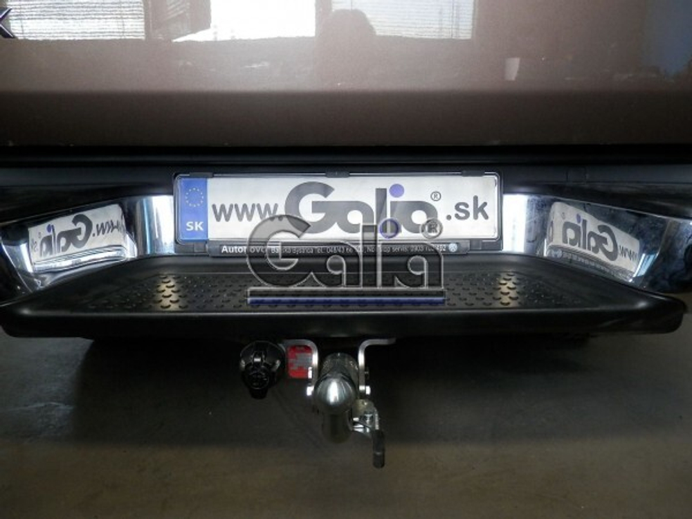 Фаркоп оцинкованный Galia V076A для Volkswagen Amarok 2010-(паспорт и сертификат в комплекте)(без электрики)