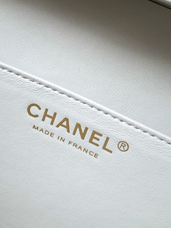 Chanel Bag (2 sizes)