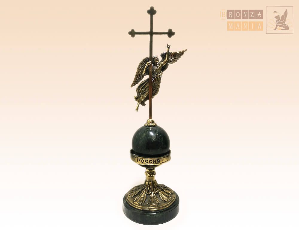 статуэтка Ангел на шпиле Петропавловского собора