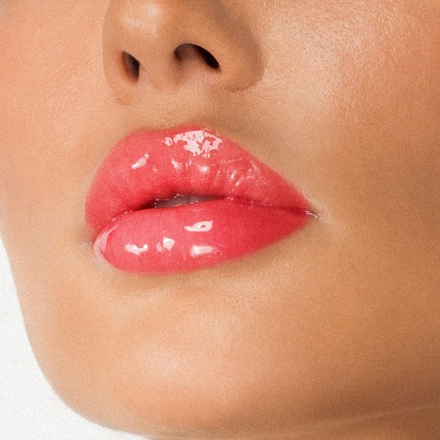 Система ухода для губ LUSCIOUS LIPS™ от “INFRACYTE” тон №330 «Blossom»
