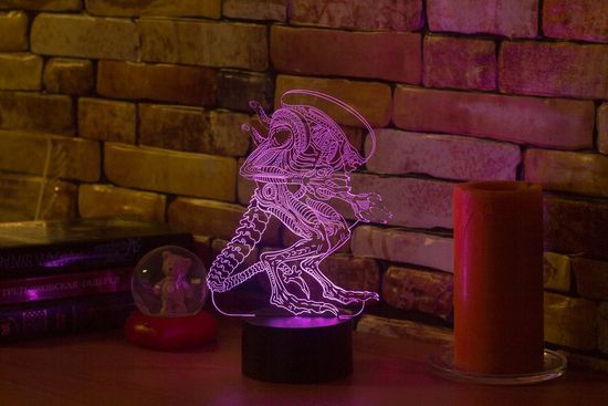 Лампа с режимом плавной смены цвета