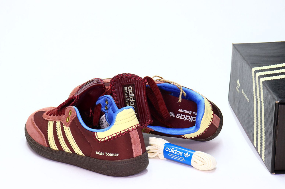 Кроссовки нат. Кожа (36-41)р. / шт. A223-1355