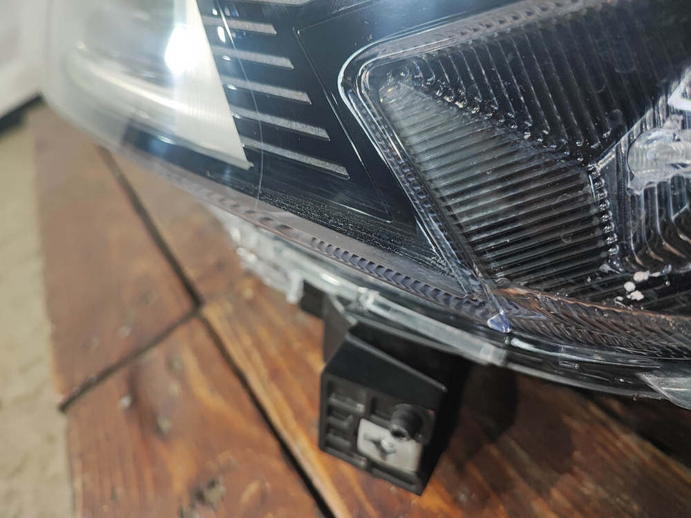 Фара левая LED Haval F7 1 19-24 Б/У Оригинал 4121102XKQ00A