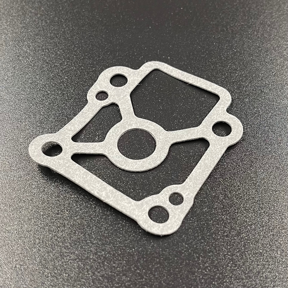 Прокладка под пластину помпы охлаждения Tohatsu 6-9.8, MFS8 (3B2-65029-2) (Omax)