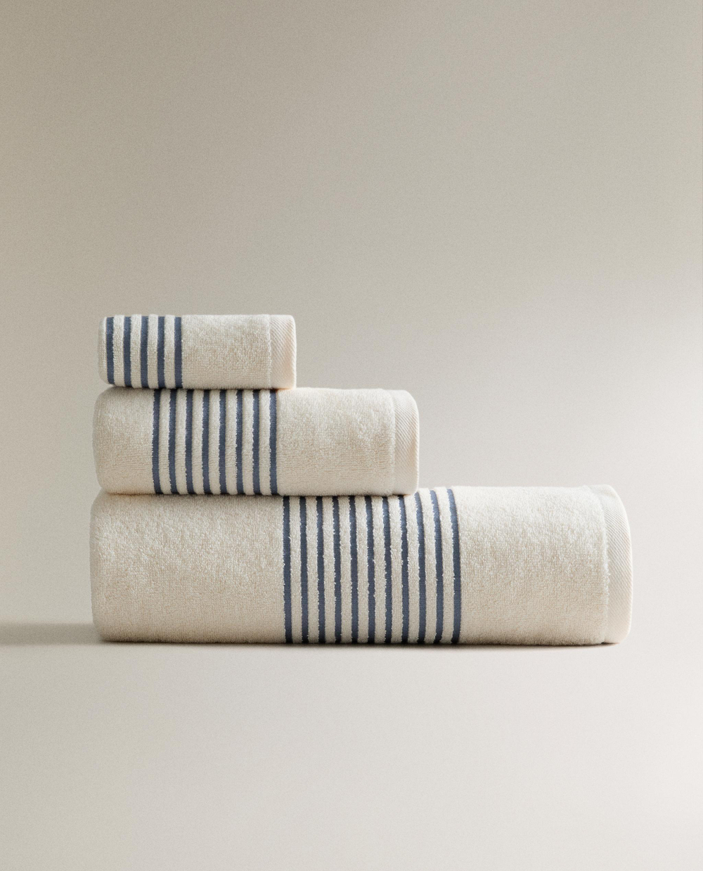 Zara Home Полотенце для лица и рук из хлопка, синий, в полоску · 7549/013