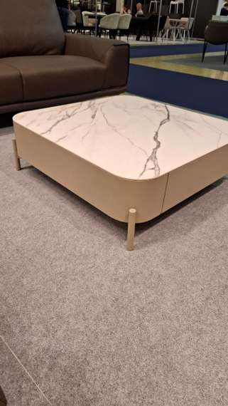 Журнальный столик с выдвижными ящиками Nomu, 90х90 см, керамика