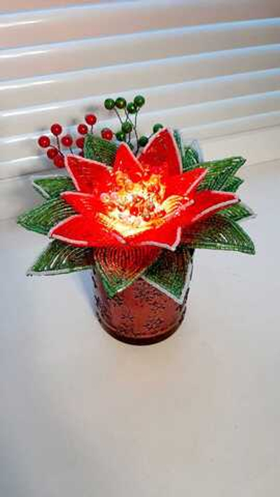 Светильник Пуансеттия из бисера 14см