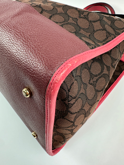 Сумка Coach Dempsey