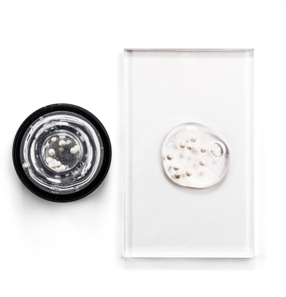 Avant Age Radiance Sublime Peony & White Caviar - осветляющая сыворотка для сужения пор и придания коже матовости /   30  ml  / GTIN 669203926106
