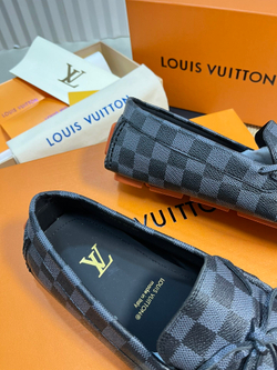 Louis Vuitton Mocassin