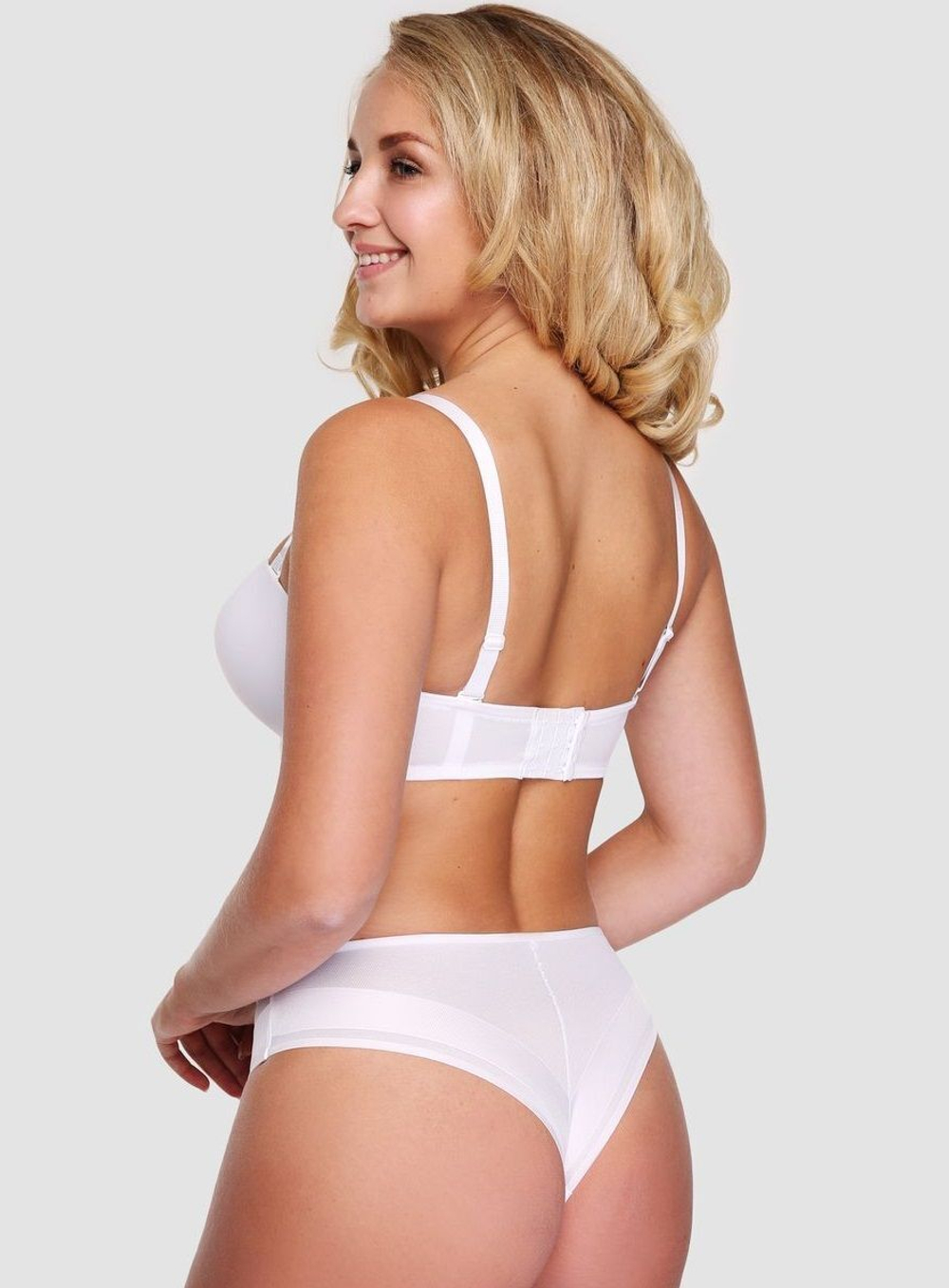 Бюстгальтер-балконет с твёрдой формованной чашкой и эффектом пуш-ап (Размер: 75C) (Цвет: белый)