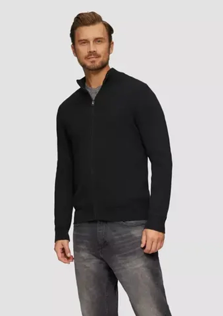 Трикотажный мужской кардиган s.Oliver